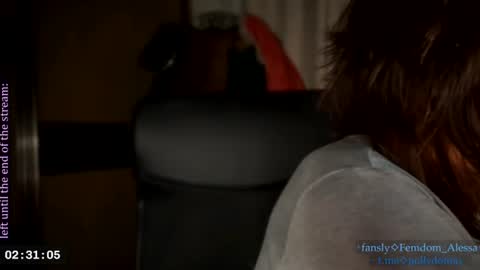 Snapshot of cute_baby_drug chatting on June 23, 9:46 pm Polly my Name. . online show from June 23, 9:46 pm