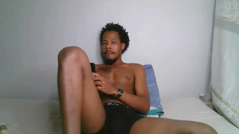 Snapshot of cute_blk chatting on August 6, 6:54 pm cute_blk online show from August 6, 6:54 pm