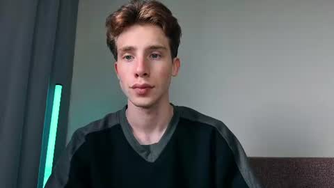 Snapshot of cute_brian chatting on July 24, 11:19 am Im Brian online show from July 24, 11:19 am