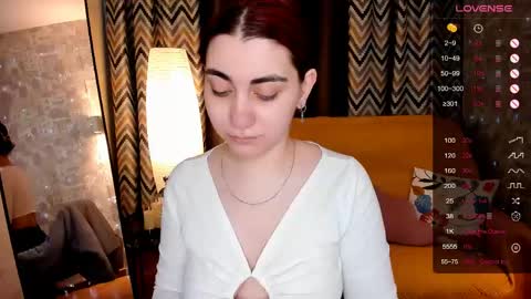Snapshot of cute_chus chatting on April 27, 2:09 am Hanna online show from April 27, 2:09 am