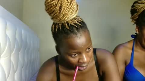 Snapshot of cute_dani01 chatting on May 27, 2:03 pm Dani online show from May 27, 2:03 pm