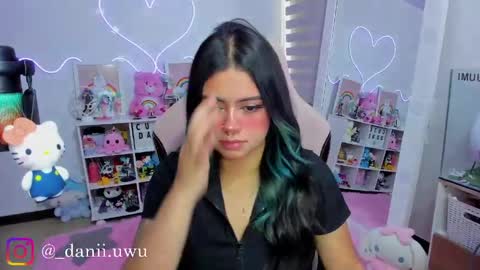 Snapshot of cute_dani__ chatting on May 20, 2:23 pm Dani online show from May 20, 2:23 pm