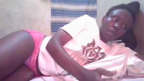 Snapshot of cute_divah4 chatting on April 23, 8:46 am cute_divah4 online show from April 23, 8:46 am
