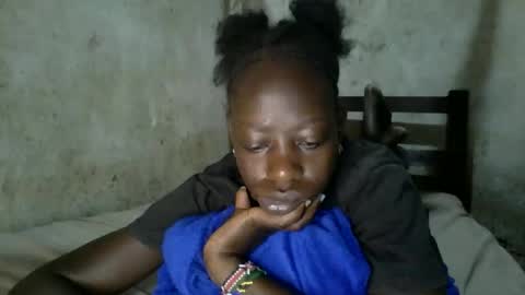 cute_doria online show from December 14, 2:06 am