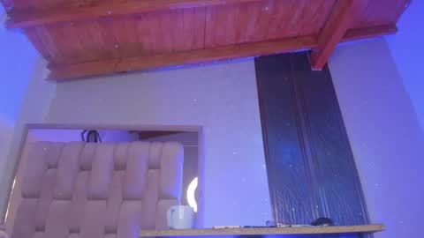Snapshot of cute_ebonny chatting on April 18, 6:34 pm Stacy online show from April 18, 6:34 pm