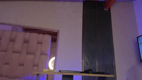 Snapshot of cute_ebonny chatting on June 1, 4:31 pm Stacy online show from June 1, 4:31 pm