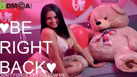    Independent Model online show from March 10, 8:47 pm