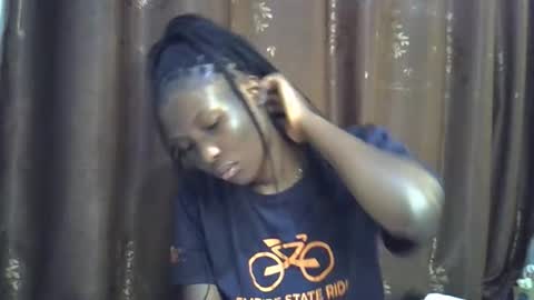 cute_emmy1 online show from October 25, 10:34 am