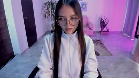 Bella Fox online show from February 24, 3:10 pm