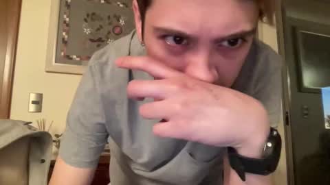 Snapshot of cute_friends chatting on November 10, 11:48 pm Cute friends online show from November 10, 11:48 pm