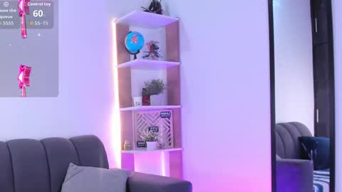 Cute horny1 online show from March 3, 11:49 am