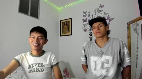 Snapshot of cute_horny_friends chatting on May 17, 3:08 pm AnderSamu online show from May 17, 3:08 pm
