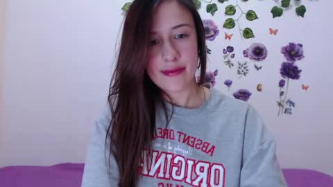 Isabella online show from May 7, 11:10 pm