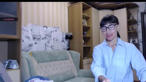 cute_lion_ online show from September 15, 12:05 pm