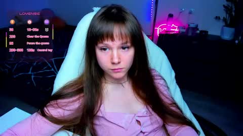 Snapshot of cute_little_ass chatting on May 22, 4:34 pm Emily online show from May 22, 4:34 pm