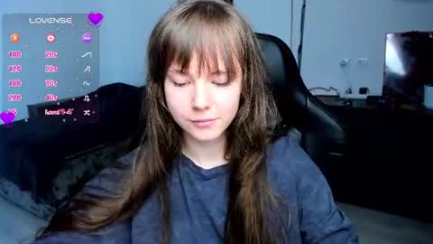 Snapshot of cute_little_ass chatting on July 8, 8:30 am Emily online show from July 8, 8:30 am