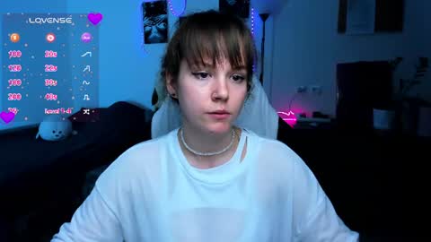 Snapshot of cute_little_ass chatting on July 13, 12:08 pm Emily online show from July 13, 12:08 pm