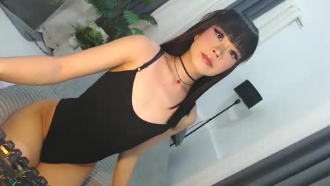 Snapshot of cute_maloi chatting on May 21, 11:39 am Jane online show from May 21, 11:39 am
