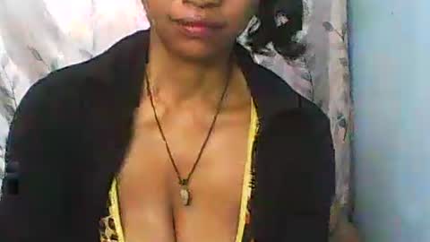 murielle online show from December 2, 7:03 am
