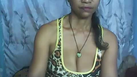 murielle online show from December 23, 8:44 am