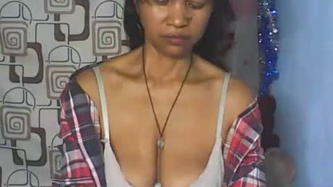 murielle online show from April 5, 9:12 pm