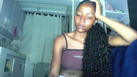 Snapshot of cute_sexy3 chatting on April 25, 11:13 pm SHARON online show from April 25, 11:13 pm