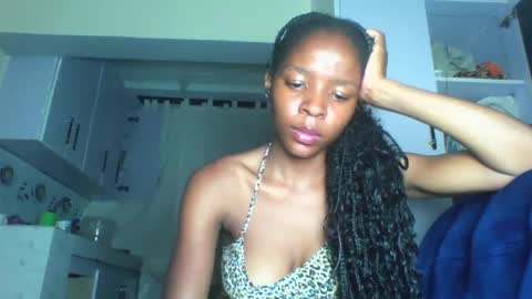 Snapshot of cute_sexy3 chatting on May 3, 8:59 pm SHARON online show from May 3, 8:59 pm