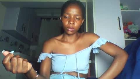 Snapshot of cute_sexy3 chatting on May 7, 10:48 pm SHARON online show from May 7, 10:48 pm