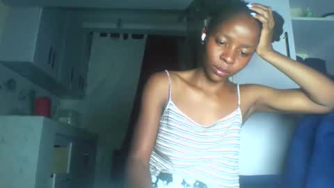 Snapshot of cute_sexy3 chatting on May 24, 8:47 pm SHARON online show from May 24, 8:47 pm