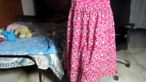 Snapshot of cute_sirsh00 chatting on July 13, 5:38 pm cute_sirsh00 online show from July 13, 5:38 pm