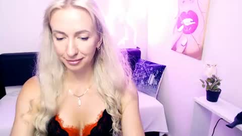 Snapshot of cute_smile_shy chatting on July 2, 7:20 pm cute_smile_shy online show from July 2, 7:20 pm