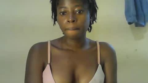 Snapshot of cute_sonny chatting on May 20, 10:32 am cute_sonny online show from May 20, 10:32 am