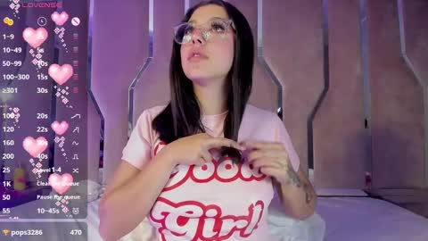 Snapshot of cute_stoone chatting on February 27, 8:50 am SOLEI online show from February 27, 8:50 am