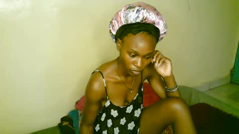 Snapshot of cute_tasha chatting on June 8, 3:56 pm cute_tasha online show from June 8, 3:56 pm
