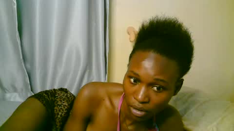 Snapshot of cute_tasha chatting on June 11, 4:43 am cute_tasha online show from June 11, 4:43 am