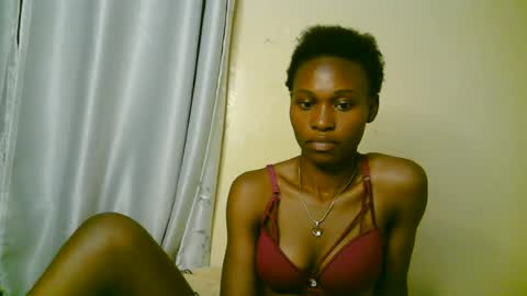 Snapshot of cute_tasha chatting on June 12, 6:29 pm cute_tasha online show from June 12, 6:29 pm