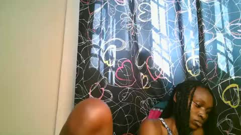 Snapshot of cute_tasha chatting on June 29, 12:05 pm cute_tasha online show from June 29, 12:05 pm