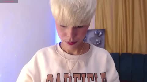 valerie online show from March 9, 6:12 pm