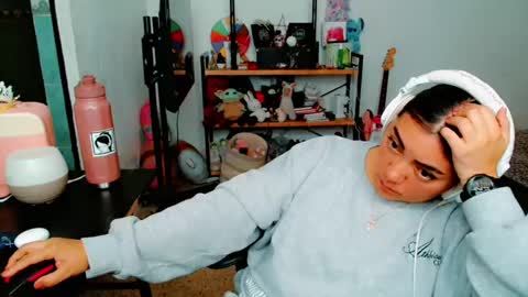 Snapshot of cuteambervi chatting on March 3, 8:11 pm Princess Amber online show from March 3, 8:11 pm