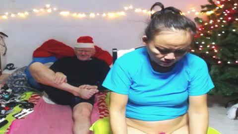 Snapshot of cuteandsexyone chatting on January 5, 1:24 am CuteAndSexyOne  Na and Brian online show from January 5, 1:24 am