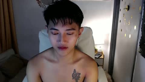 Snapshot of cuteasiancock98 chatting on February 7, 1:15 am Steph online show from February 7, 1:15 am