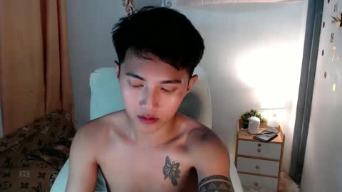 Snapshot of cuteasiancock98 chatting on February 10, 1:46 am Steph online show from February 10, 1:46 am