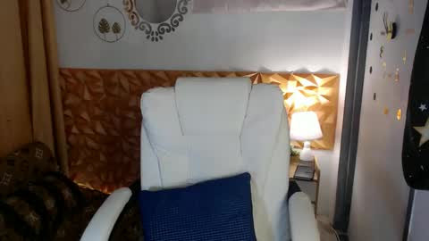 Snapshot of cuteasiancock98 chatting on February 21, 2:50 am Steph online show from February 21, 2:50 am