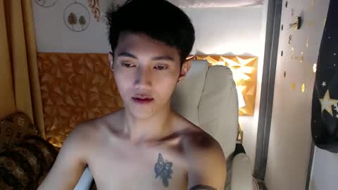 Snapshot of cuteasiancock98 chatting on February 21, 6:40 am Steph online show from February 21, 6:40 am