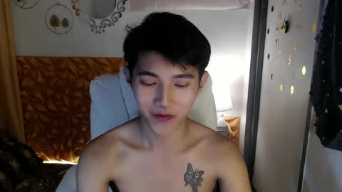Snapshot of cuteasiancock98 chatting on February 23, 5:12 am Steph online show from February 23, 5:12 am