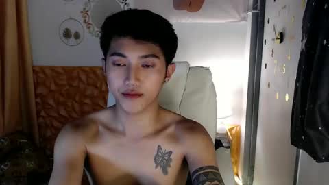 Snapshot of cuteasiancock98 chatting on March 3, 5:53 am Steph online show from March 3, 5:53 am