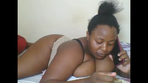 Snapshot of cuteaurel chatting on March 6, 5:53 pm AURELIA online show from March 6, 5:53 pm