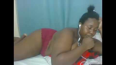 Snapshot of cuteaurel chatting on April 18, 6:12 pm AURELIA online show from April 18, 6:12 pm