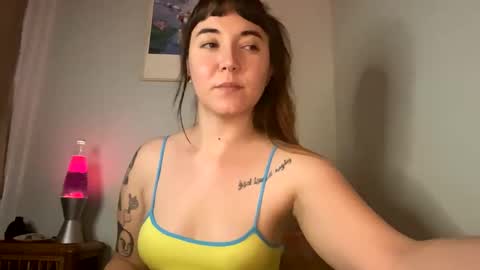 CuteBalloons online show from December 31, 1:04 am