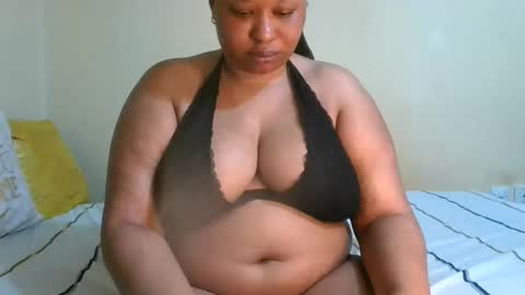 cutebobo online show from June 6, 12:43 pm